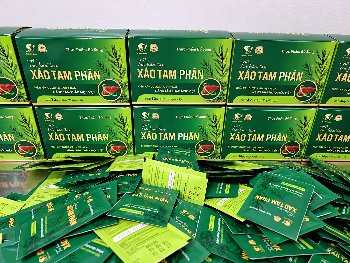 TỪ DƯỢC LIỆU ĐẾN TÁCH TRÀ XÁO TAM PHÂN